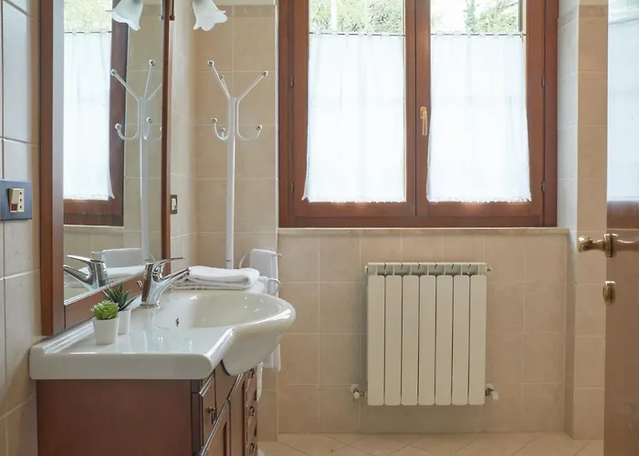 Belveder - Piscina, Parco E Vista By Host Hero * Castelraimondo